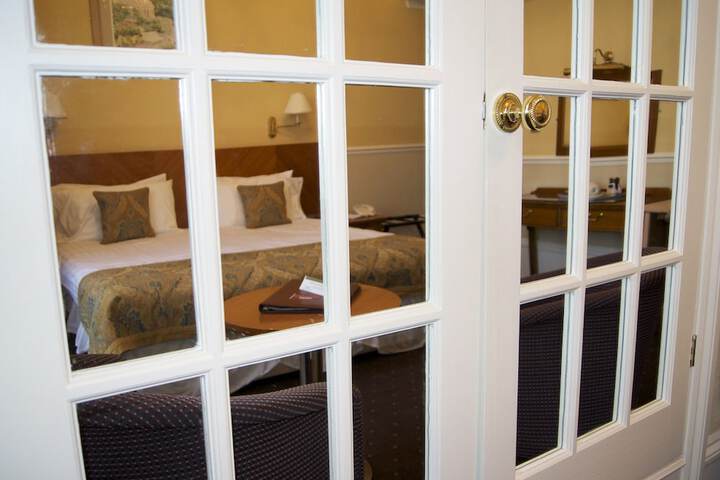 Room 7 of 55