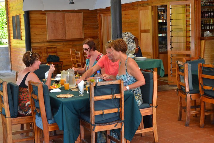 Dining 117 of 146