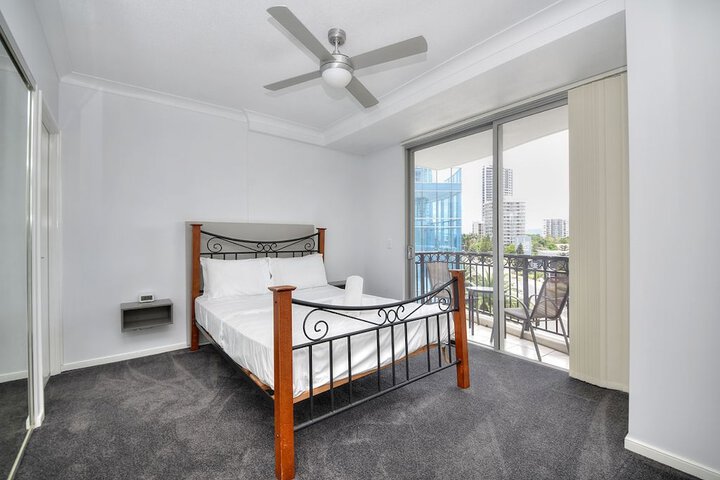 Room 3 of 58