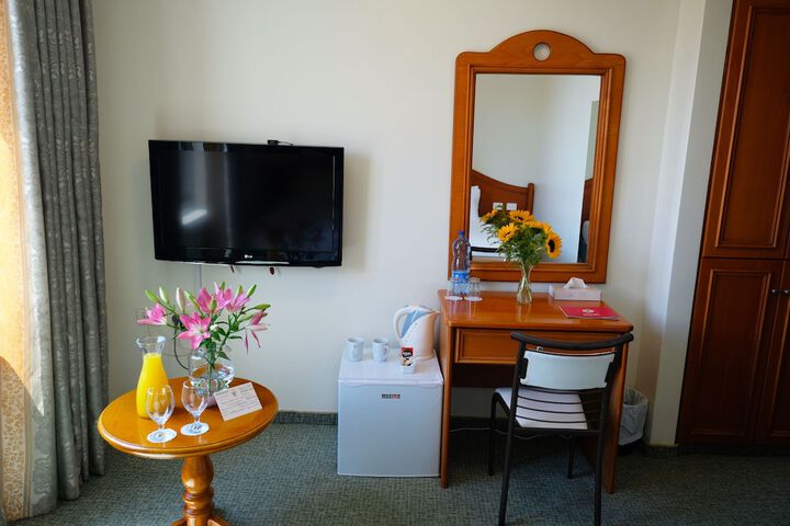 Room 43 of 74