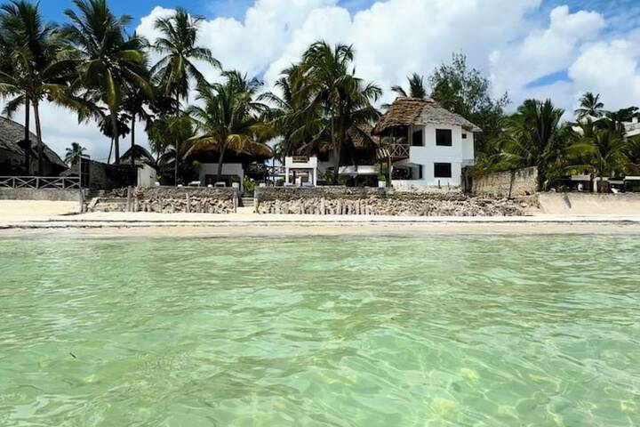 Mango Beach house