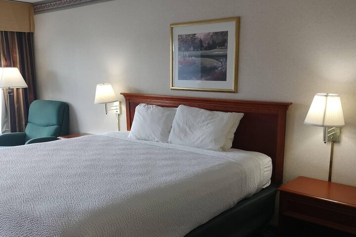 Room 50 of 190
