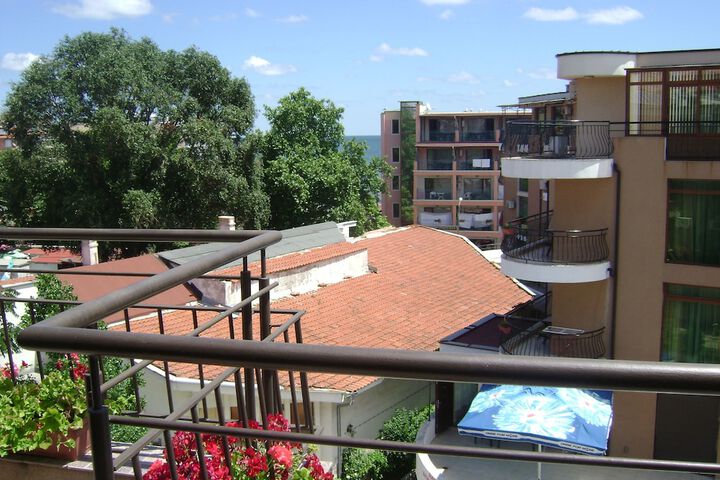 Terrace/Patio 21 of 48