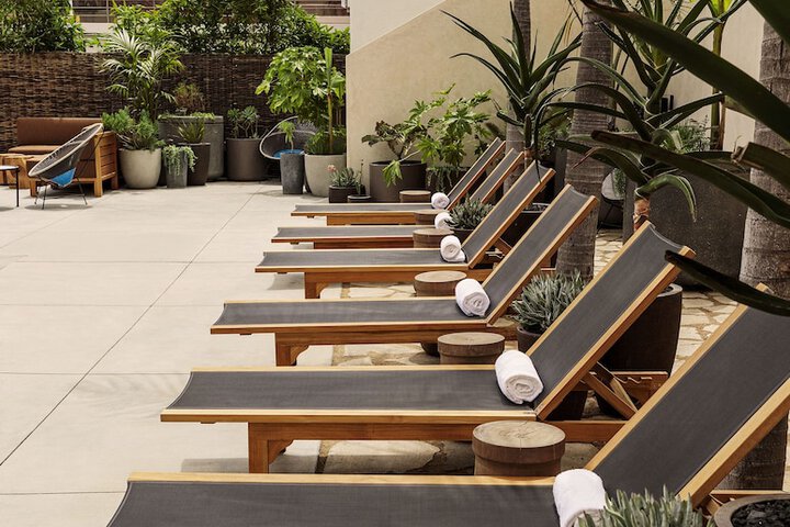 Sundeck