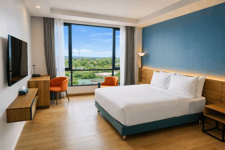 Room 21 of 36