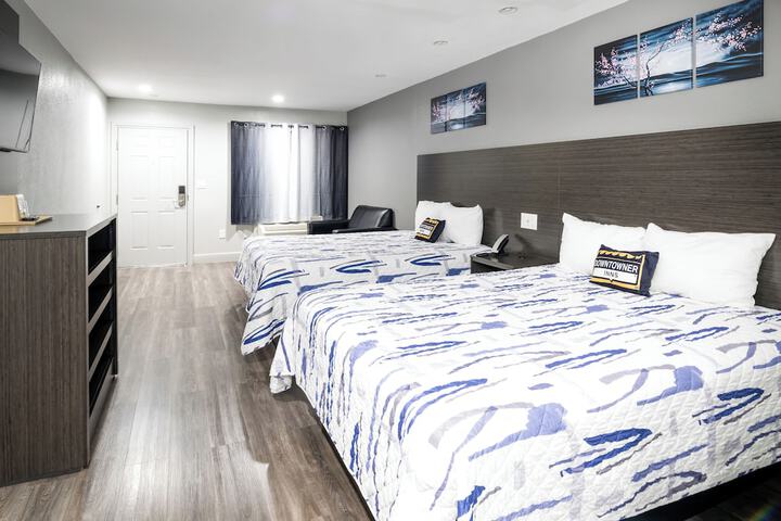 Room 10 of 51