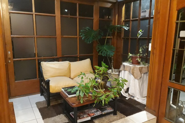 Room 12 of 26