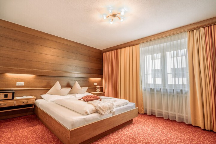 Room 22 of 84