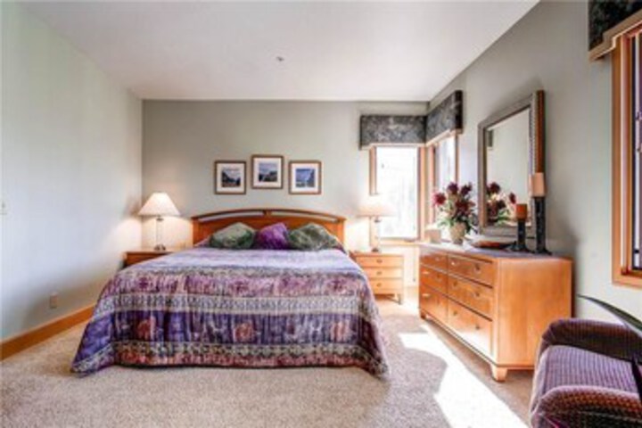 Room 44 of 48
