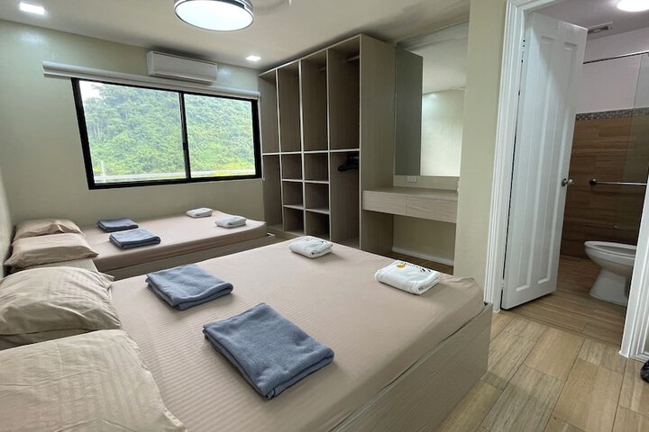 Room 20 of 104