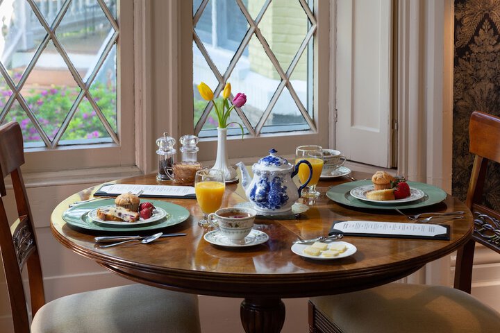Breakfast/Coffee Service 75 of 86
