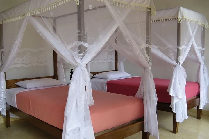 Room 4 of 35