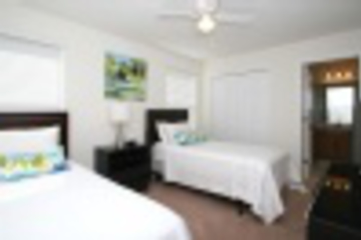 Room 16 of 299