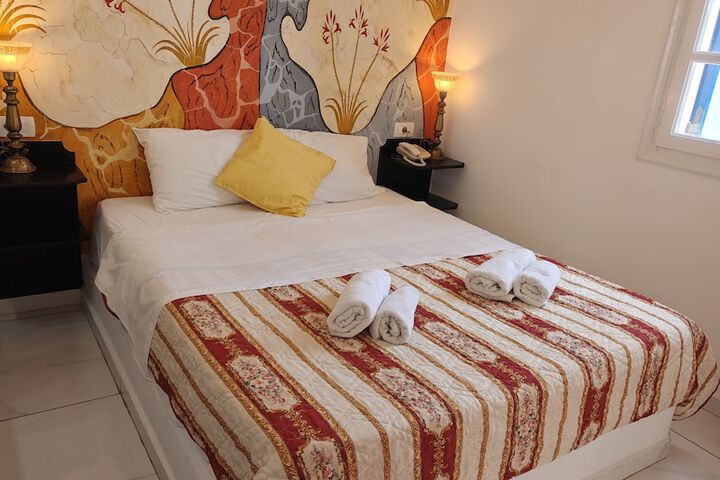 Room 7 of 20
