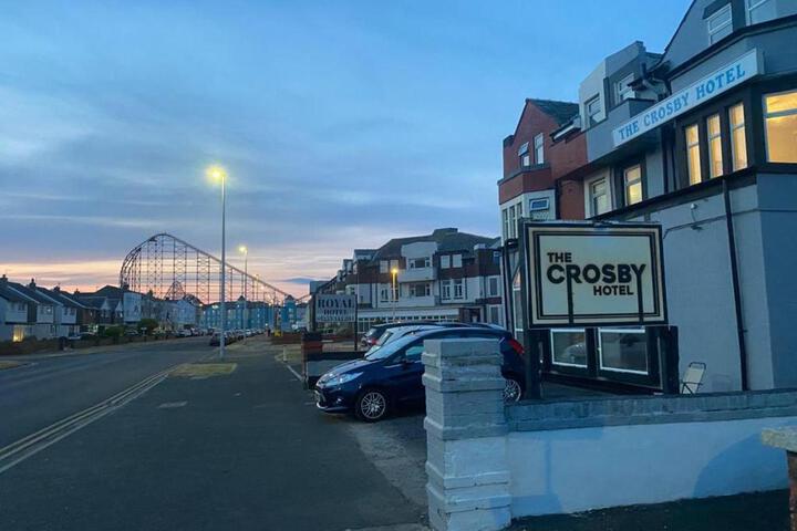 Crosby Hotel