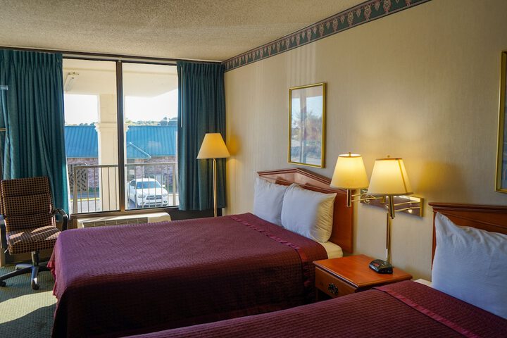 Room 21 of 54