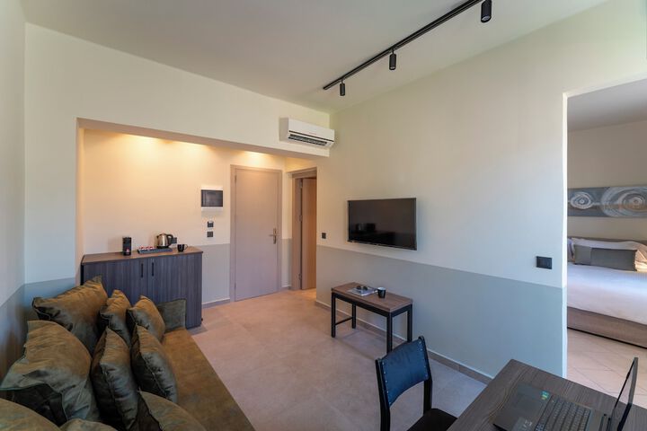 Room 21 of 78