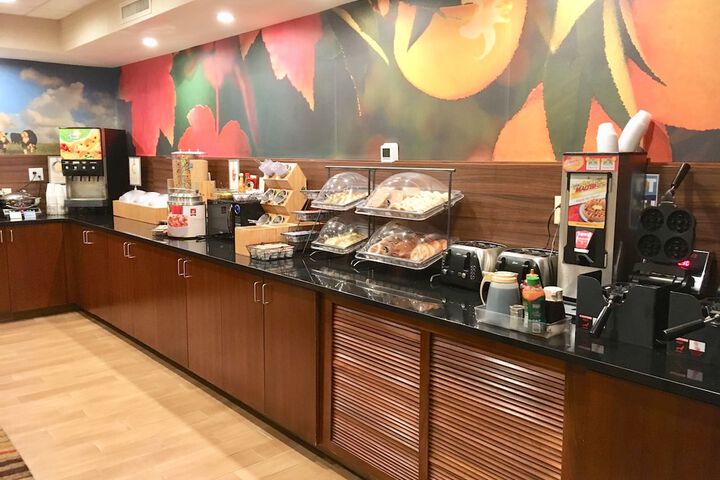 Breakfast buffet