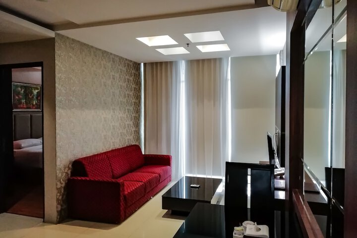 Room 22 of 32