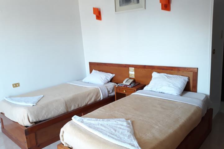 Room 14 of 85