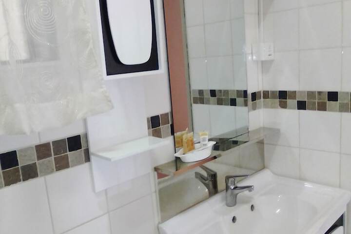 Room 17 of 22