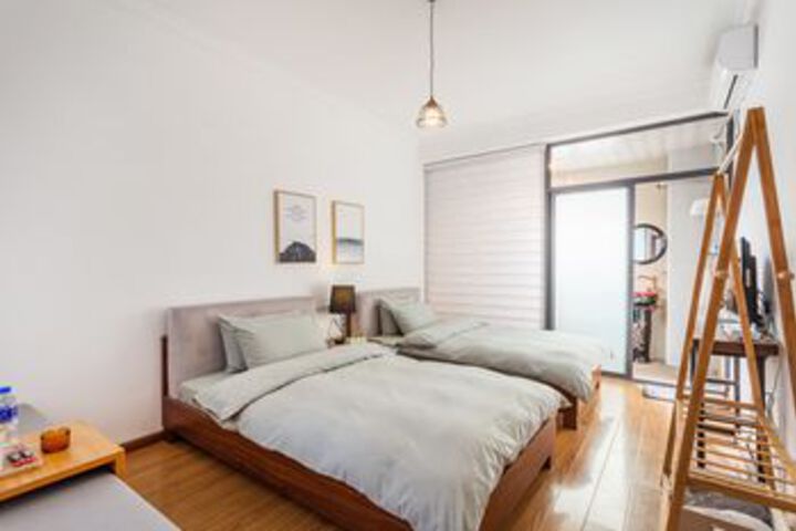 Room 14 of 45