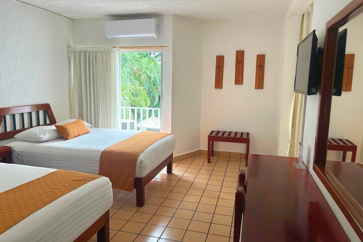 Room 7 of 35