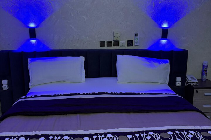 Room 31 of 44