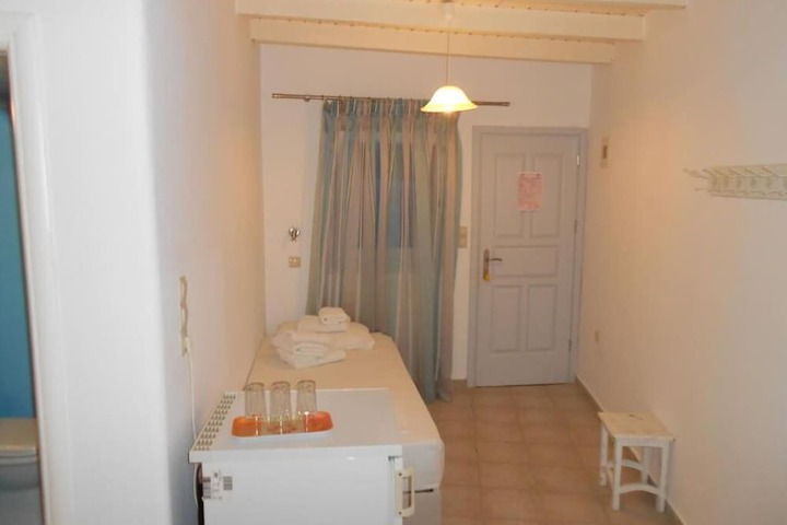 Room 38 of 44