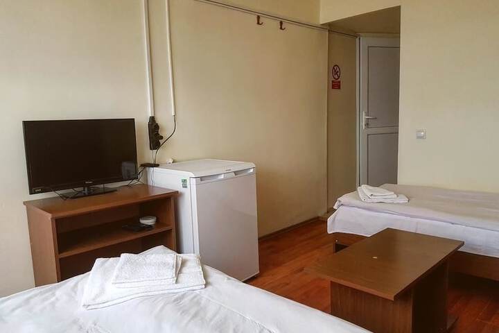 Room 10 of 47
