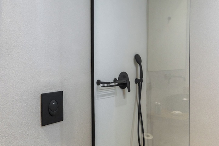 Room 64 of 88