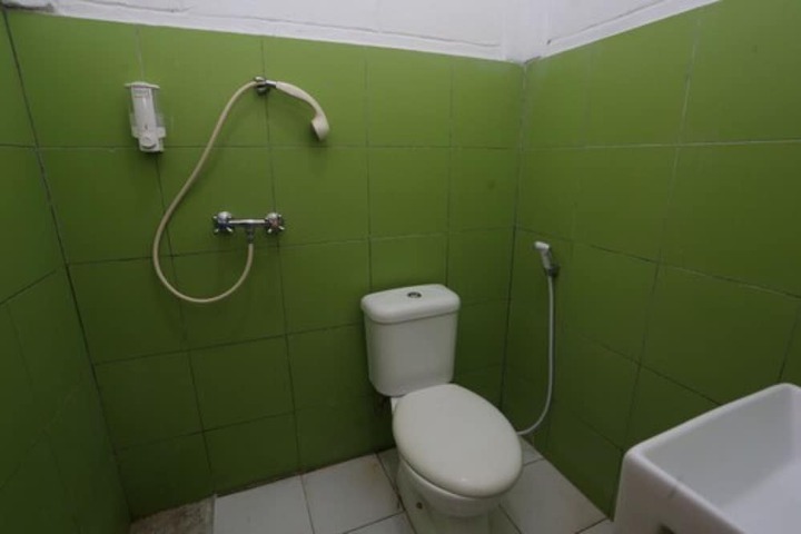 Room 26 of 34