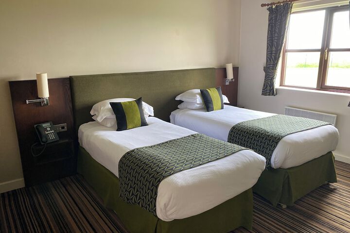 Room 10 of 44