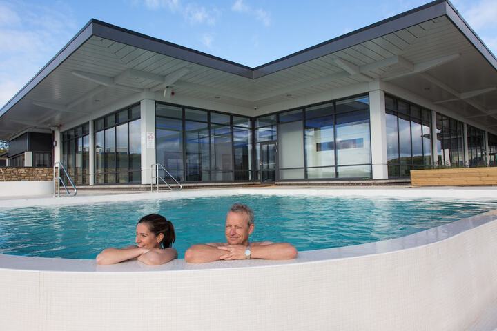 Pool 67 of 104