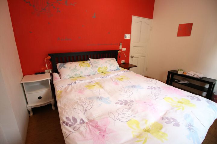 Room 13 of 54