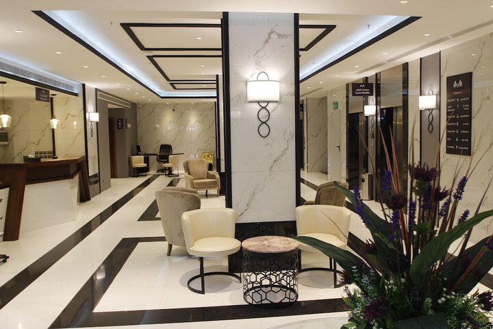 Hotel Interior 6 of 37