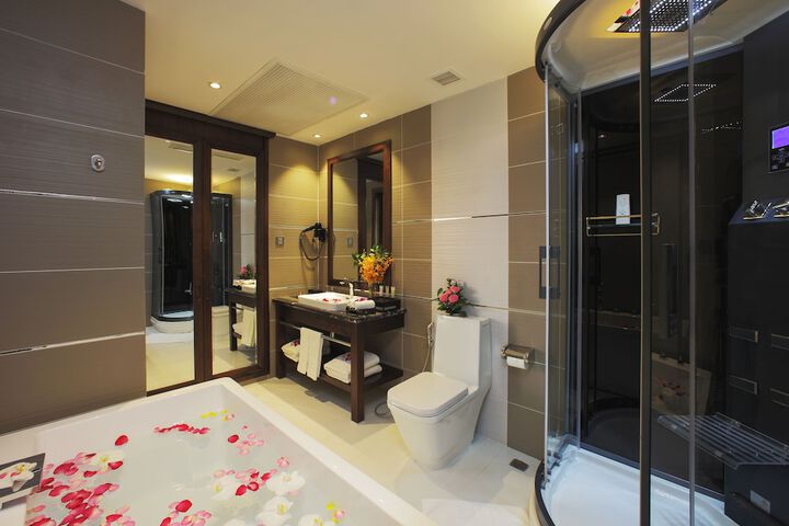 Bath Interior