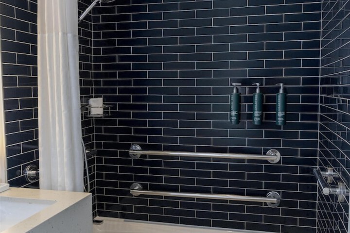 Bathroom shower