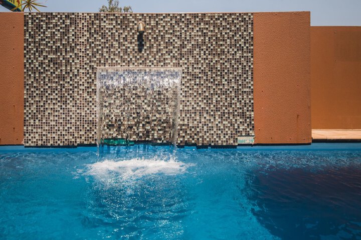 Pool 66 of 73
