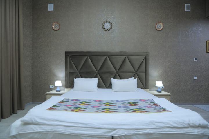 Room 17 of 62