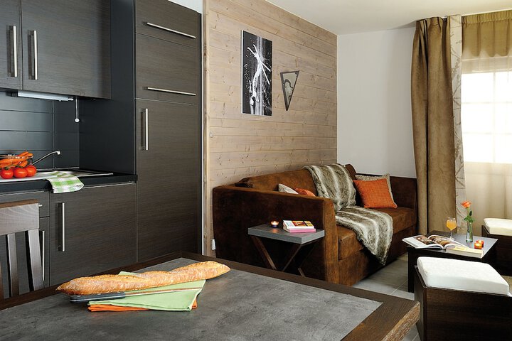 Room 15 of 29
