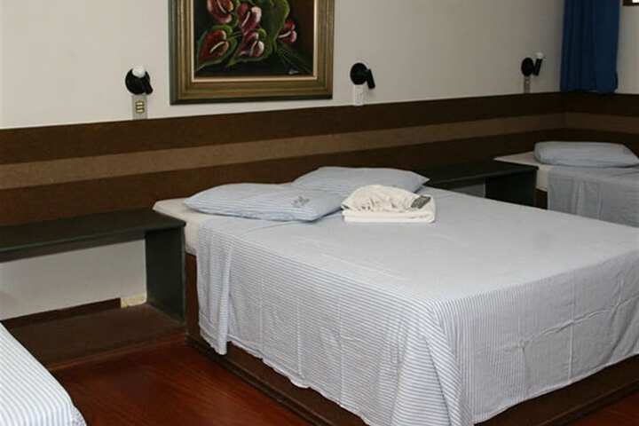 Room 3 of 21