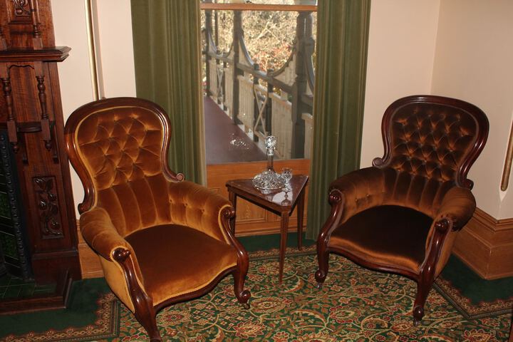 Room 30 of 53