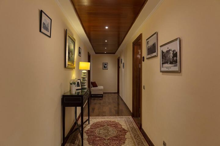 Room 59 of 420