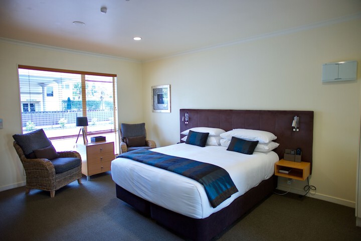 Room 12 of 72