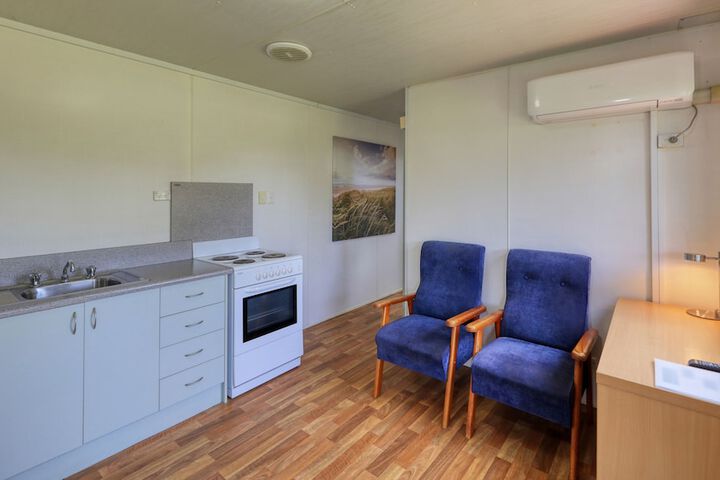 Room 10 of 50