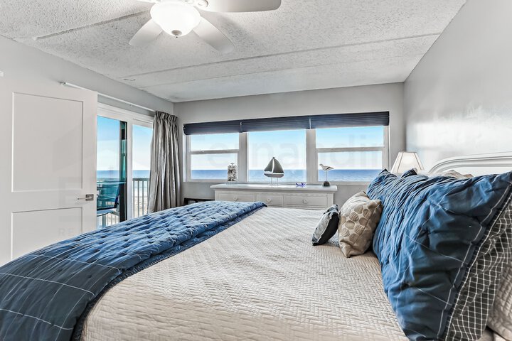 Room 20 of 182