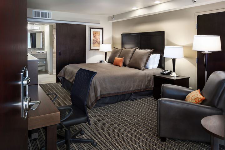 1 King Bed Accessible (1 of 5)