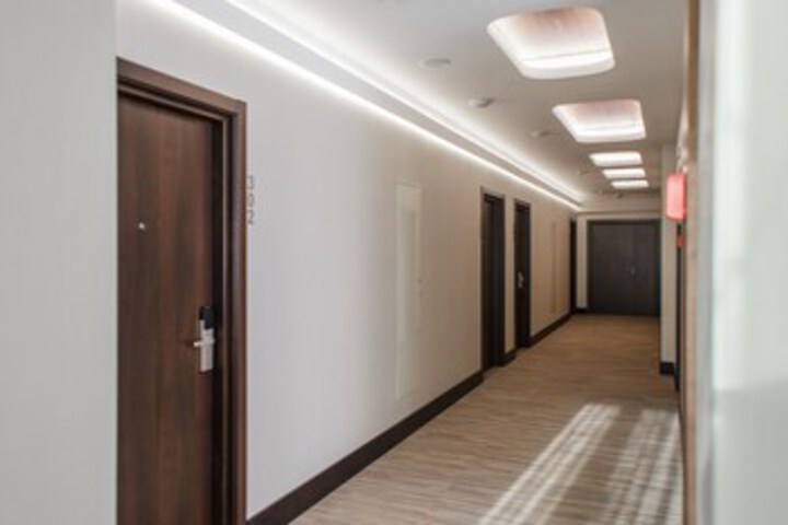 Ballroom/Hall 30 of 76