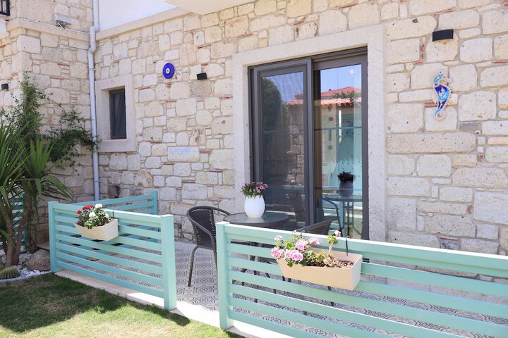 Terrace/Patio 137 of 141